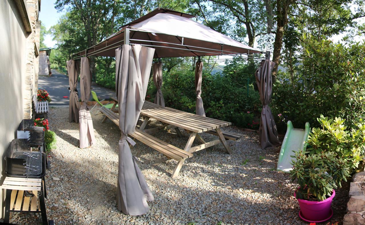 Le Grand Val Bed and Breakfast Lavastrie Εξωτερικό φωτογραφία
