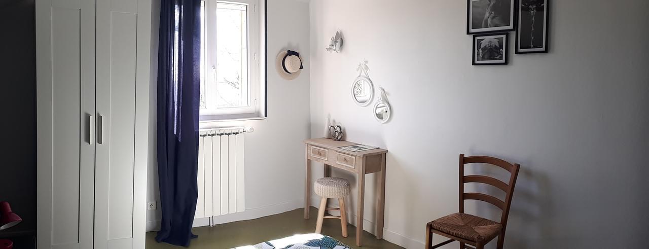 Le Grand Val Bed and Breakfast Lavastrie Εξωτερικό φωτογραφία